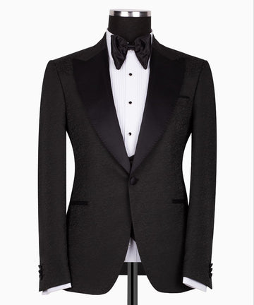 Black Peak Lapel Black Tuxedo